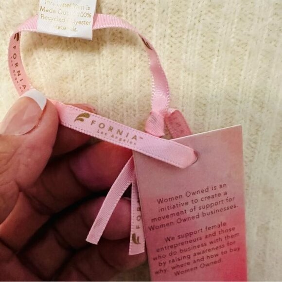 Fornia los angeles crop ivory hoodie sweatshirt size small - Picture 9 of 13